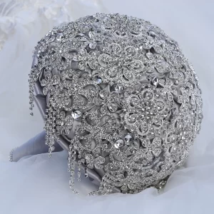 kf-S8e1a4d43072b4bd9b31c8a9dab8ef91bq Luxury Vintage Wedding Bouquets High Quality Rhinestone Crystal Flowers Bridal Bouquets Wedding Accessories ramo de novia